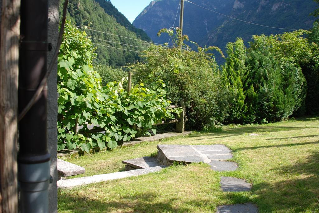 Casa Fontanella Villa Brione  ภายนอก รูปภาพ