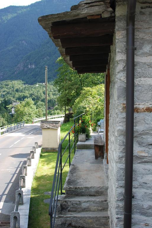 Casa Fontanella Villa Brione  ภายนอก รูปภาพ